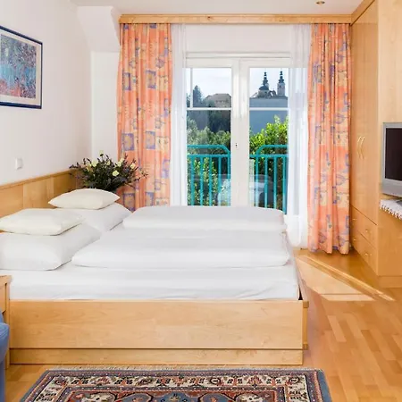 Gaestehaus Plank Pensión 3*
