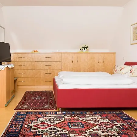 Gaestehaus Plank غراتس