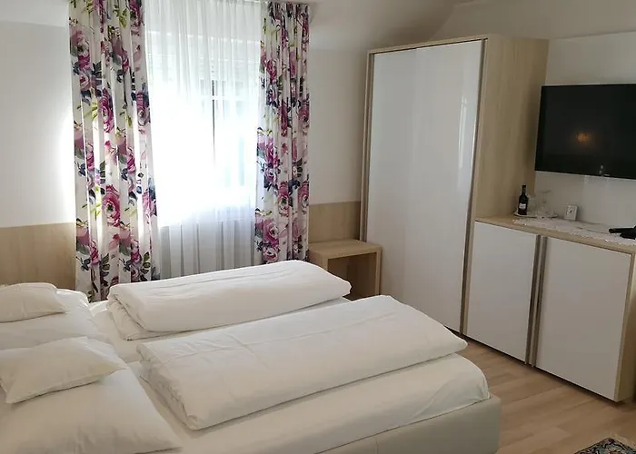 Gaestehaus Plank Guest house