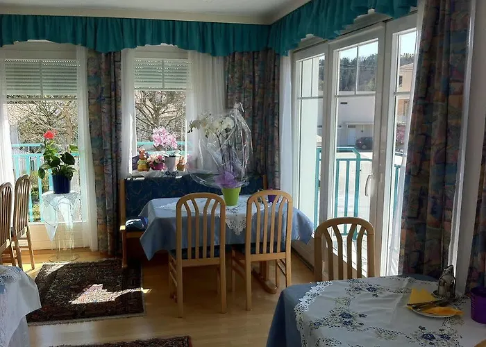 Gaestehaus Plank 3* Грац